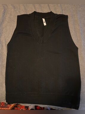 Sweatshirt vest